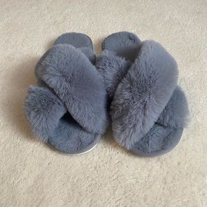 Grey fluffy house slippers